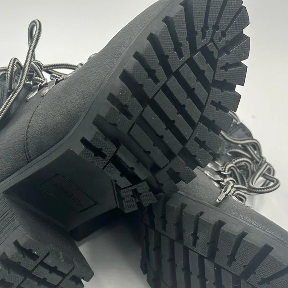 Unionbay Women's Dark Gray & Heather 7.5 Lugg Sole Boots Moto Lace Ankle Booties - Picture 10 of 11